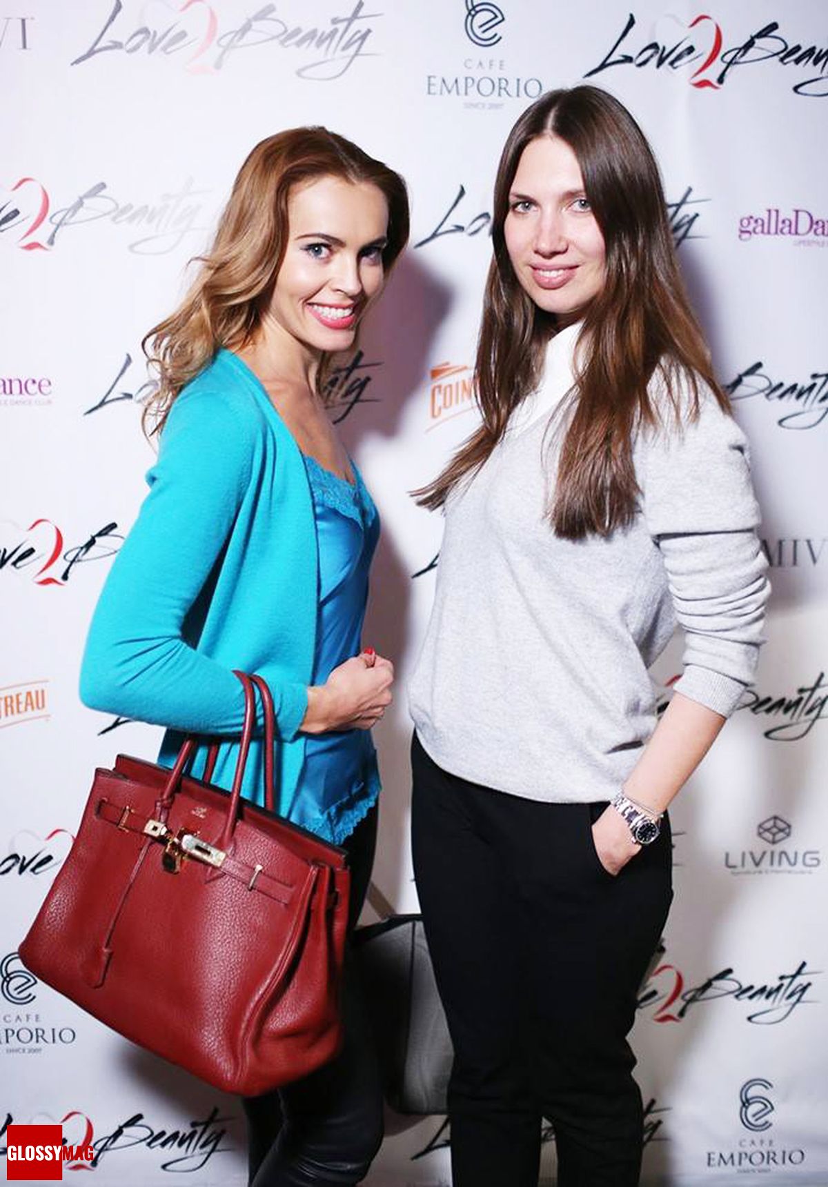 Екатерина Дробыш, Юлия Кулон — PR и Trade Marketing Perfume Holding в России на праздновании 2-летия Love2Beauty.ru в EMPORIO CAFE, 20 ноября 2014 г.