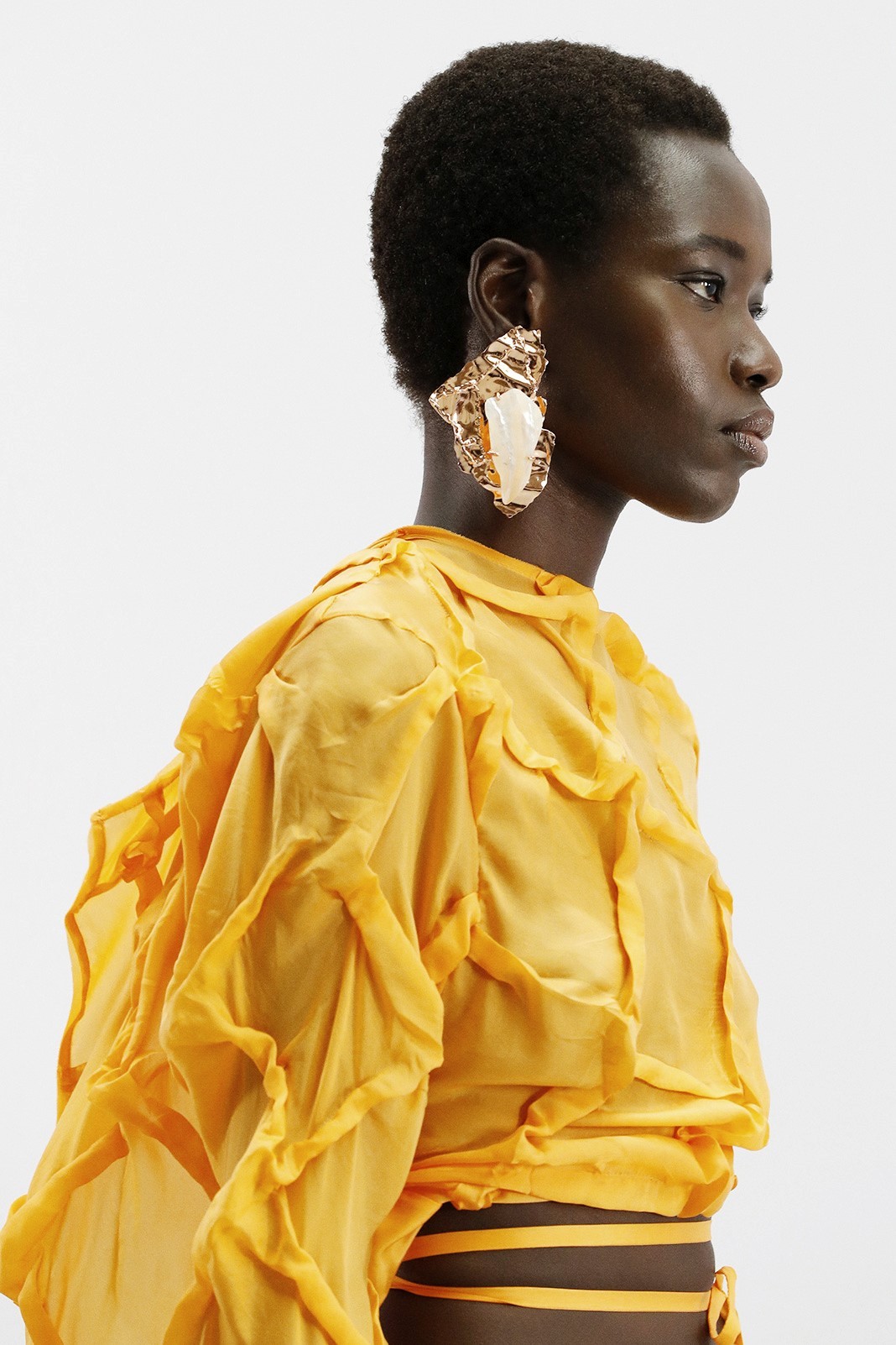 Acne Studios Spring/Summer 2021 Ready-to-Wear Acne Studios Spring/Summer 2021 Ready-to-Wear Collection