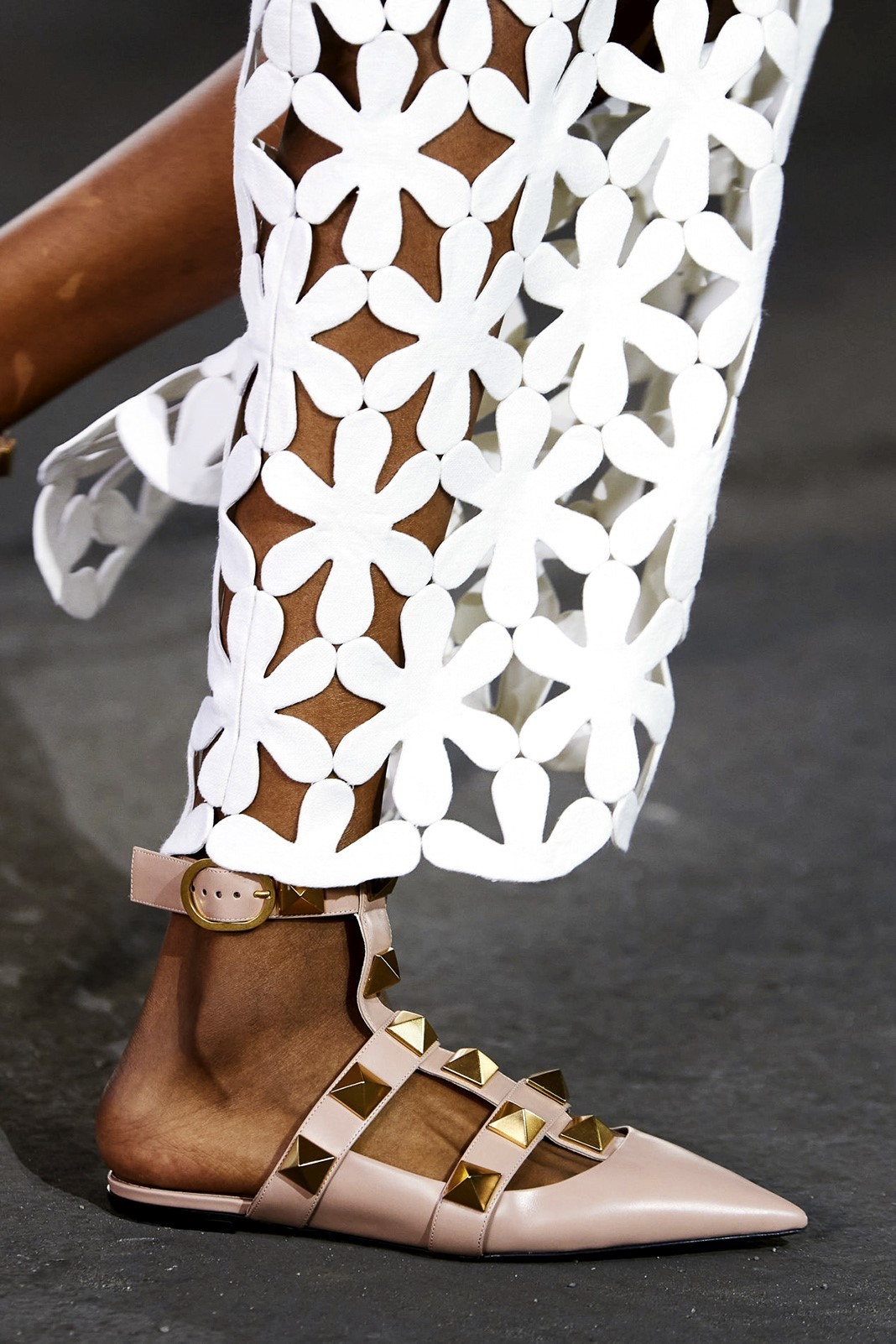 Valentino Spring/Summer 2021 Ready-to-Wear Valentino Spring/Summer 2021 Ready-to-Wear Collection
