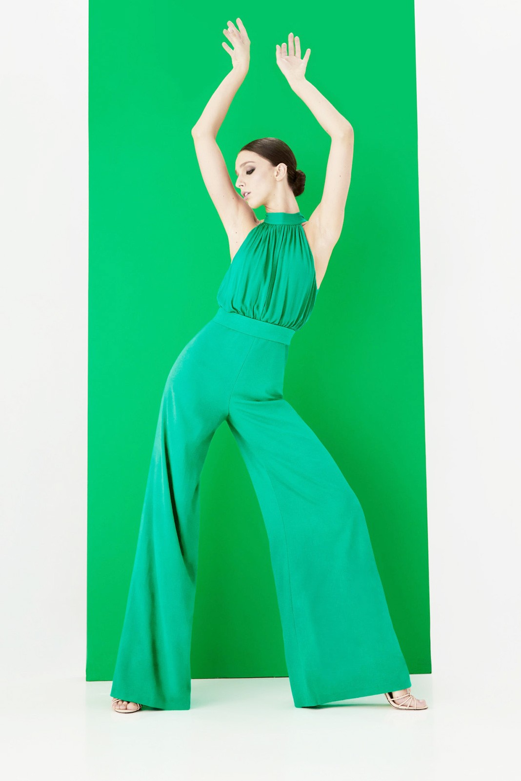 Alice + Olivia Spring/Summer 2021 Ready-to-Wear Alice + Olivia Spring/Summer 2021 Ready-to-Wear Collection