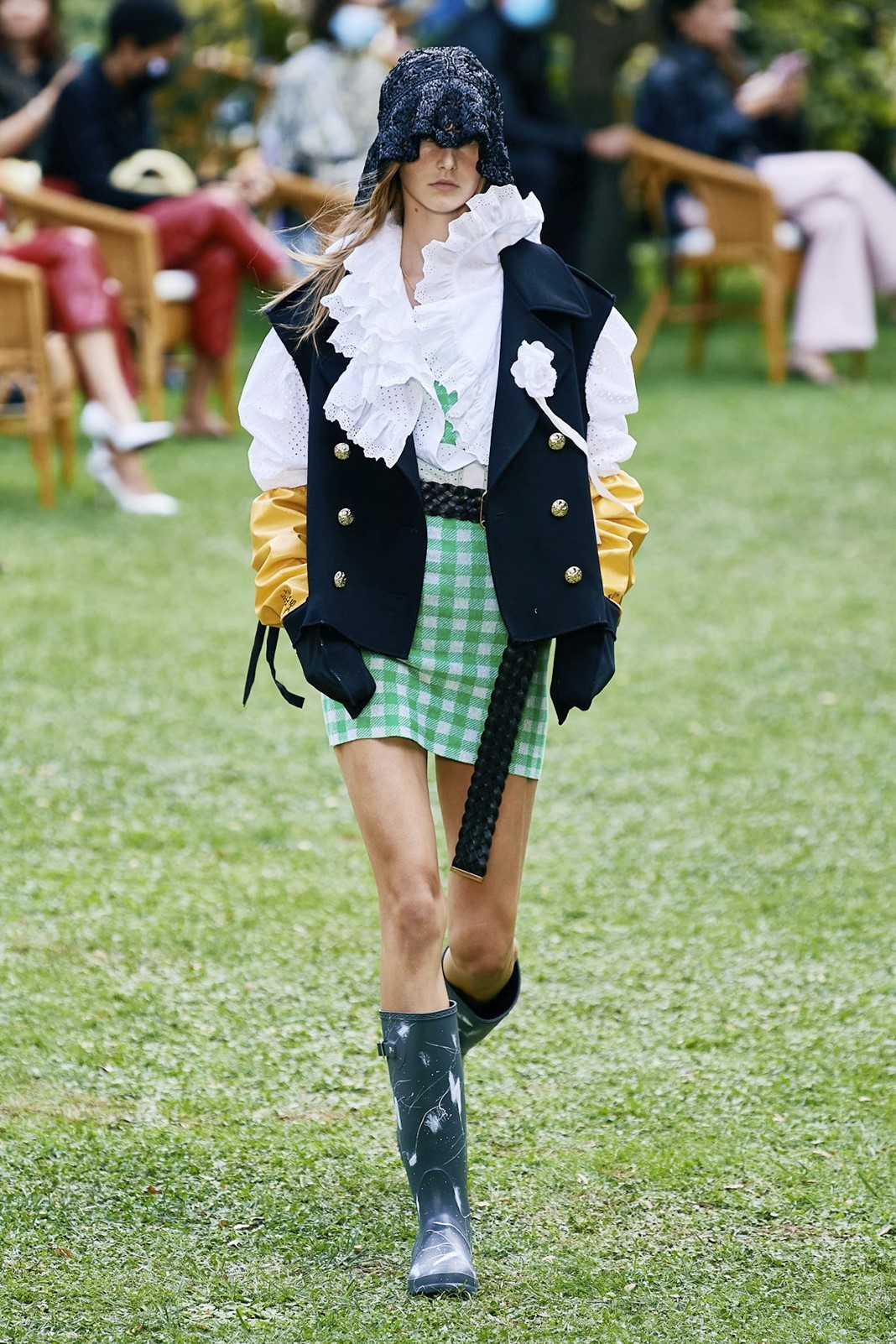 Philosophy di Lorenzo Serafini Spring/Summer 2021 Philosophy di Lorenzo Serafini Spring/Summer 2021 Ready-to-Wear Collection