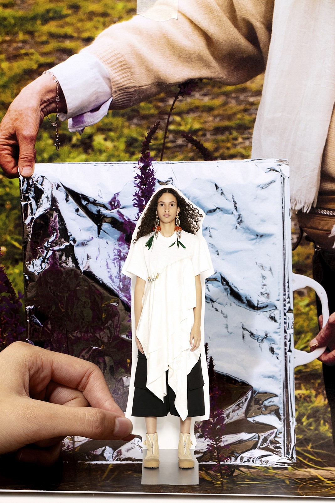 JW Anderson Spring/Summer 2021 Ready-to-Wear JW Anderson Spring/Summer 2021 Ready-to-Wear Collection
