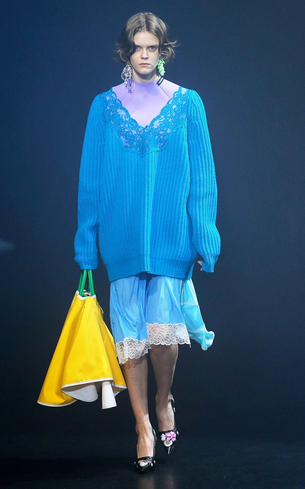 шоу Balenciaga Spring/Summer 2018 Balenciaga Spring/Summer 2018