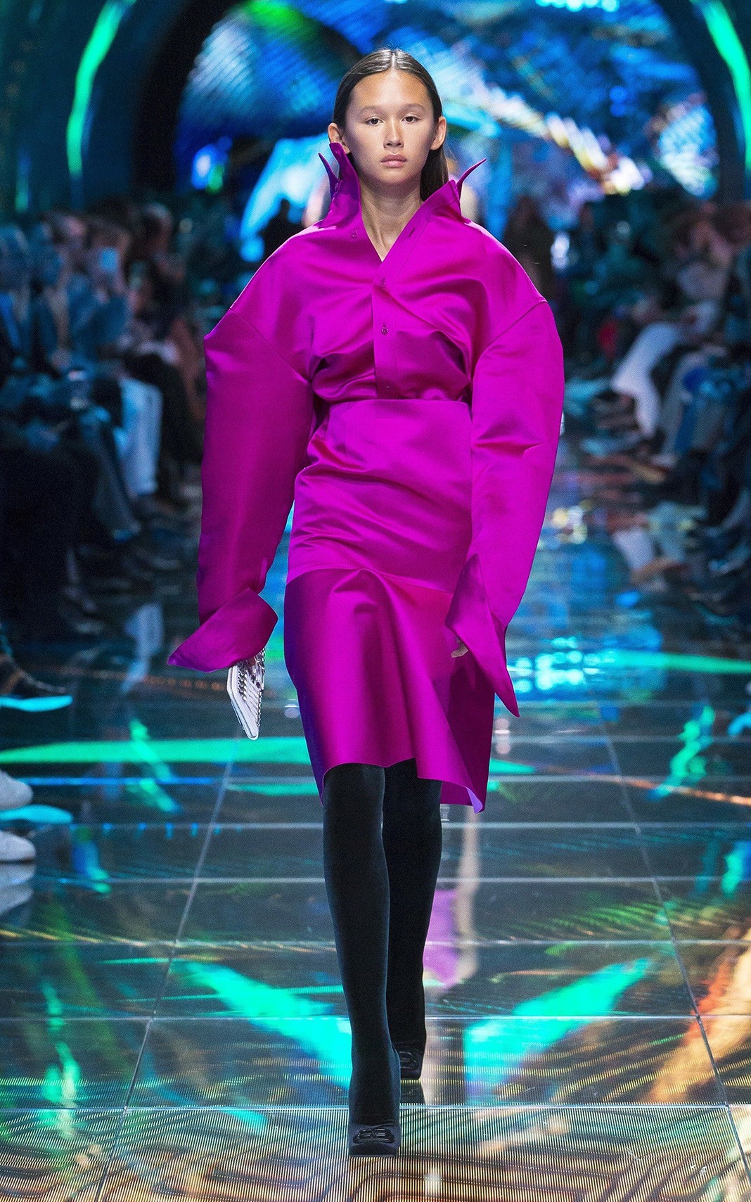 шоу Balenciaga Spring 2019 Balenciaga Spring 2019