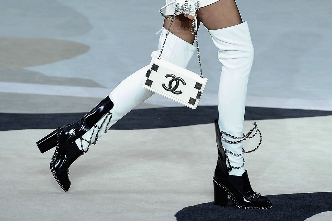 Шоу Chanel Осень-Зима 2013 Ready-to-Wear в рамках Парижской недели моды, 5 марта 2013 г.