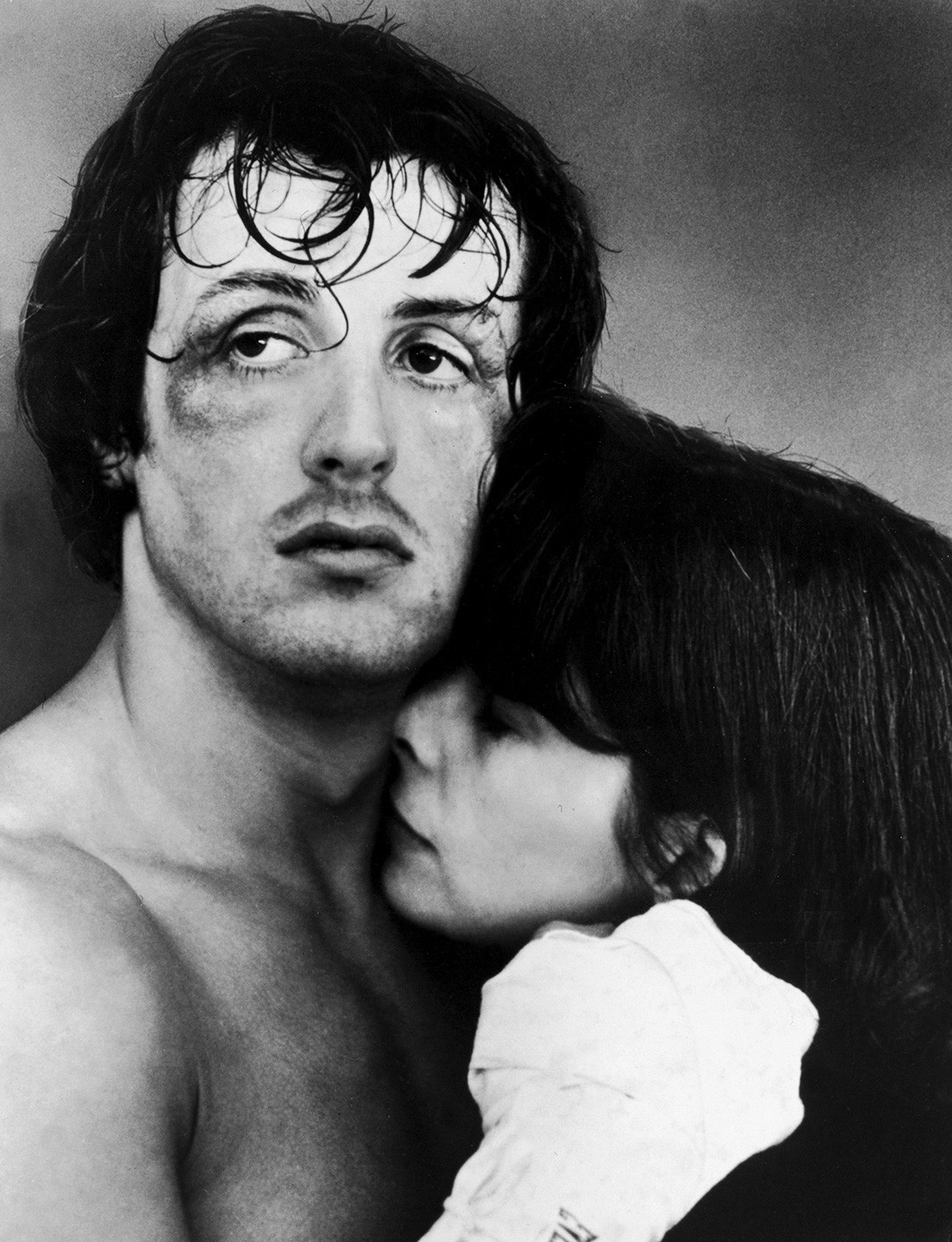 Сильвестр Сталлоне, Талия Шайр в фильме «Рокки», 1976 г. Сильвестр Сталлоне, Талия Шайр в фильме «Рокки»