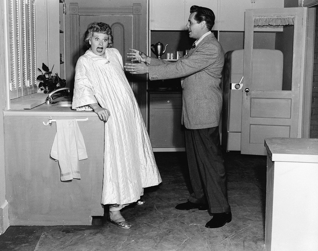 Люсиль Болл в ситкоме «Я люблю Люси», 1956 г. Люсиль Болл в ситкоме «Я люблю Люси»