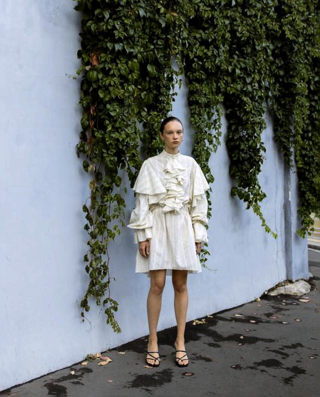 Платье бренда LESYANEBO S/S 21 Платье LESYANEBO S/S 21
