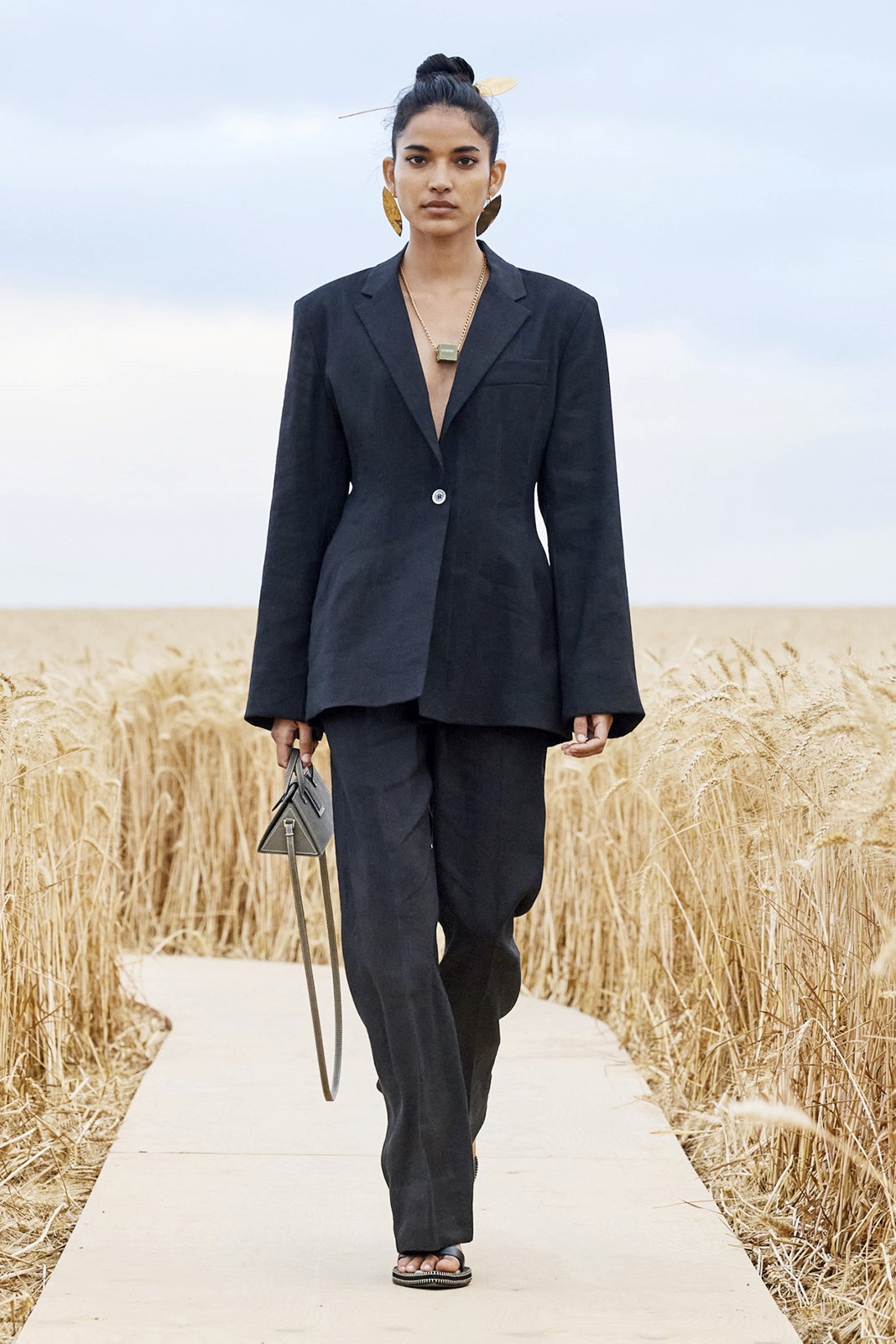 Jacquemus RTW S/S 21