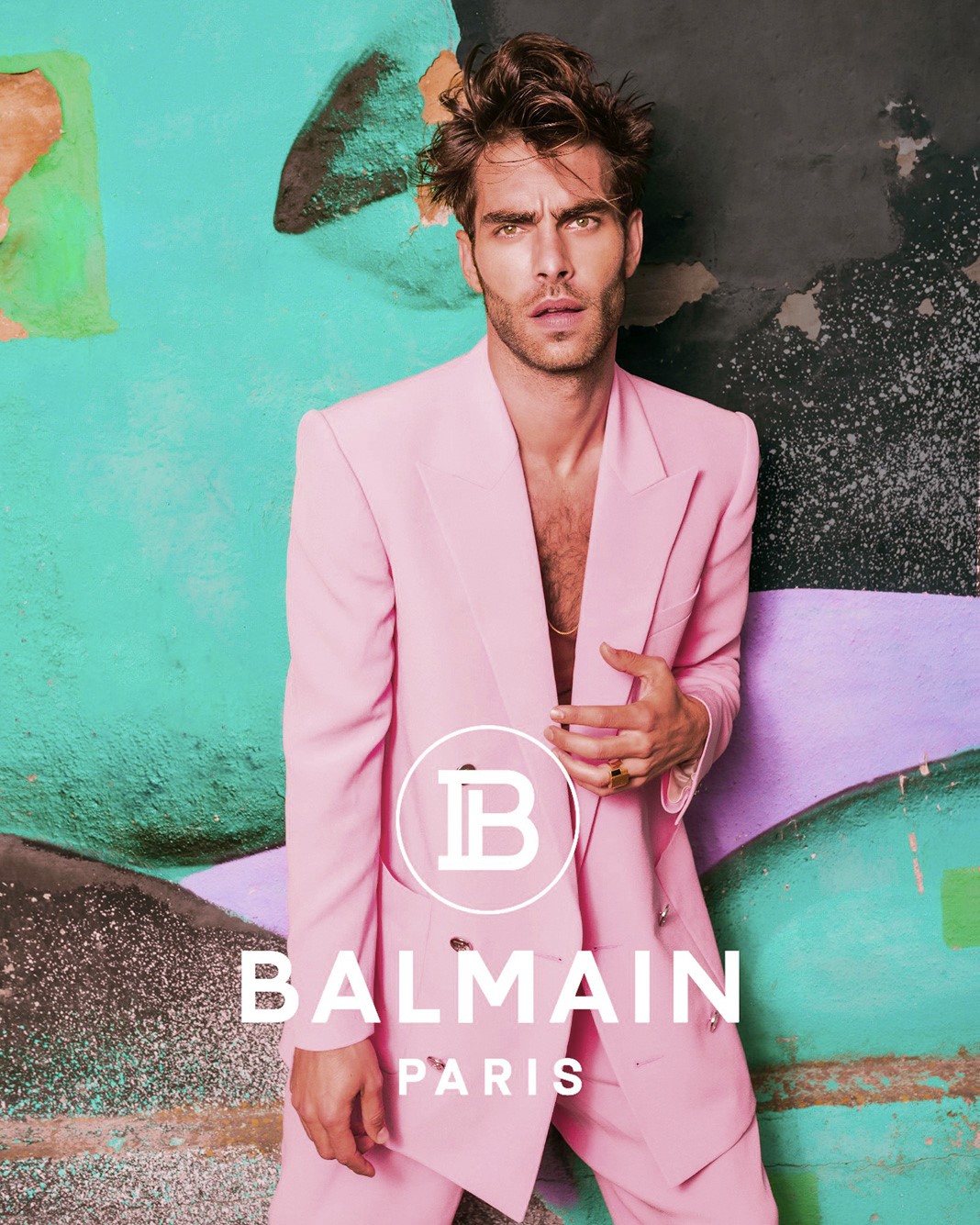 Джон Кортахарена в рекламной кампании Balmain Resort 2021 В рекламной кампании Balmain