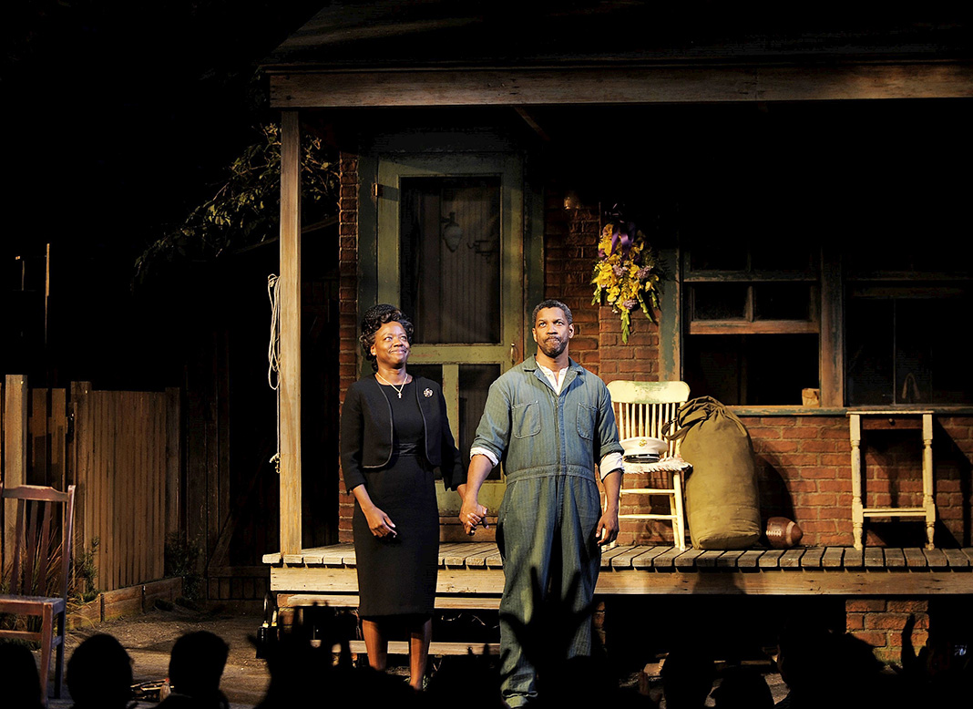 Виола Дэвис, Дензел Вашингтон в театральной постановке «Fences» в театре Cort Theatre Виола Дэвис, Дензел Вашингтон