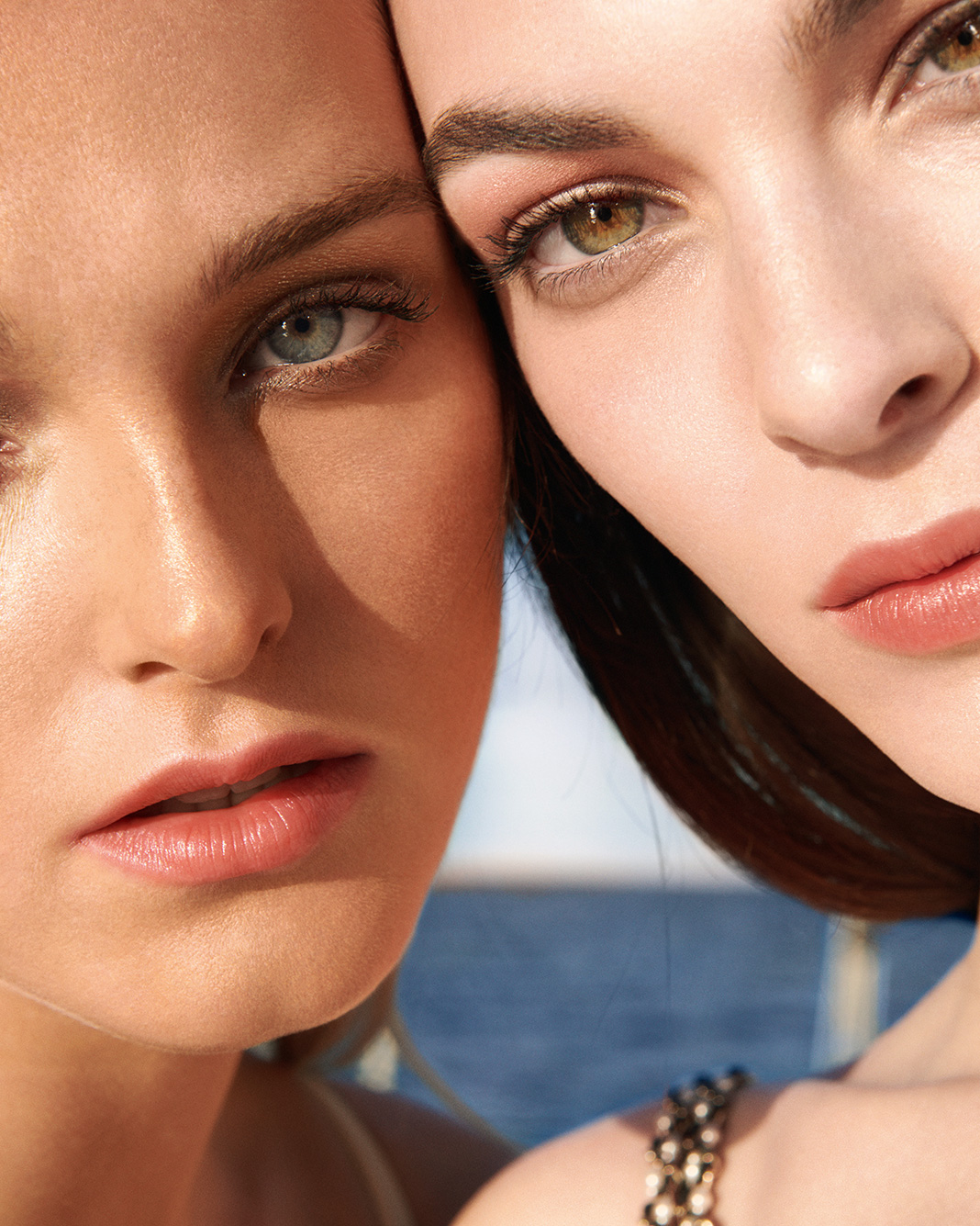 Chanel Les Beiges Summer Light Look 3