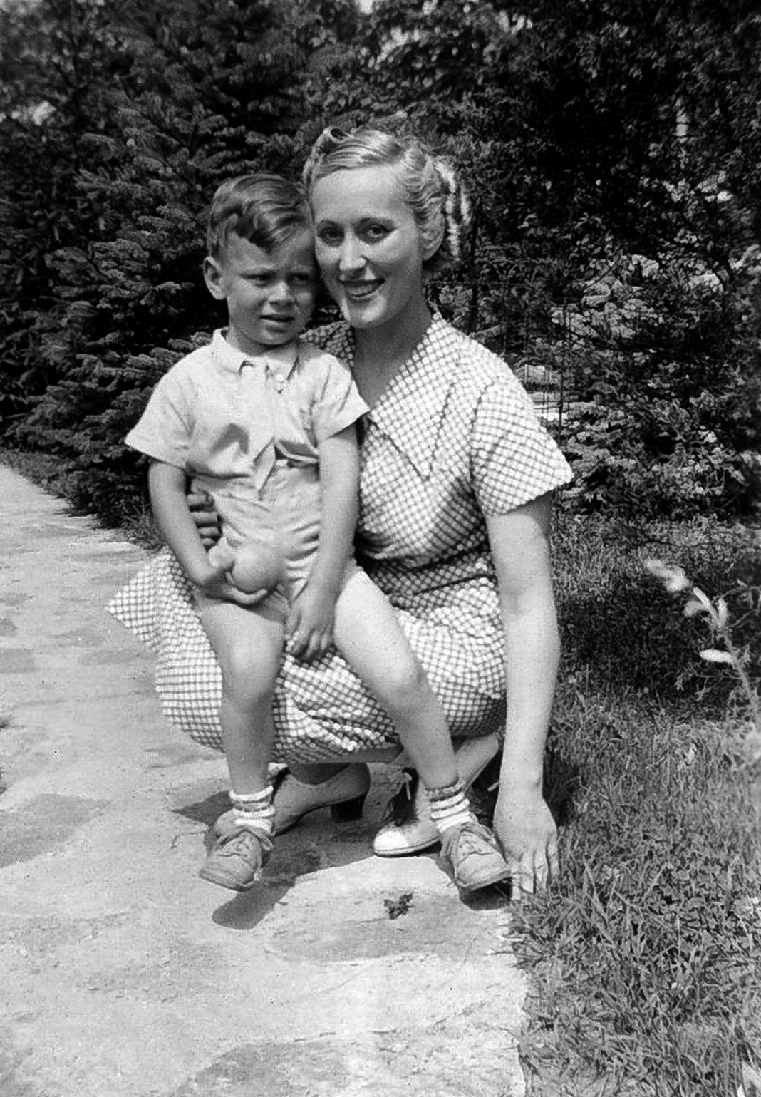 Эсте Лаудер с маленьким Леонардом.