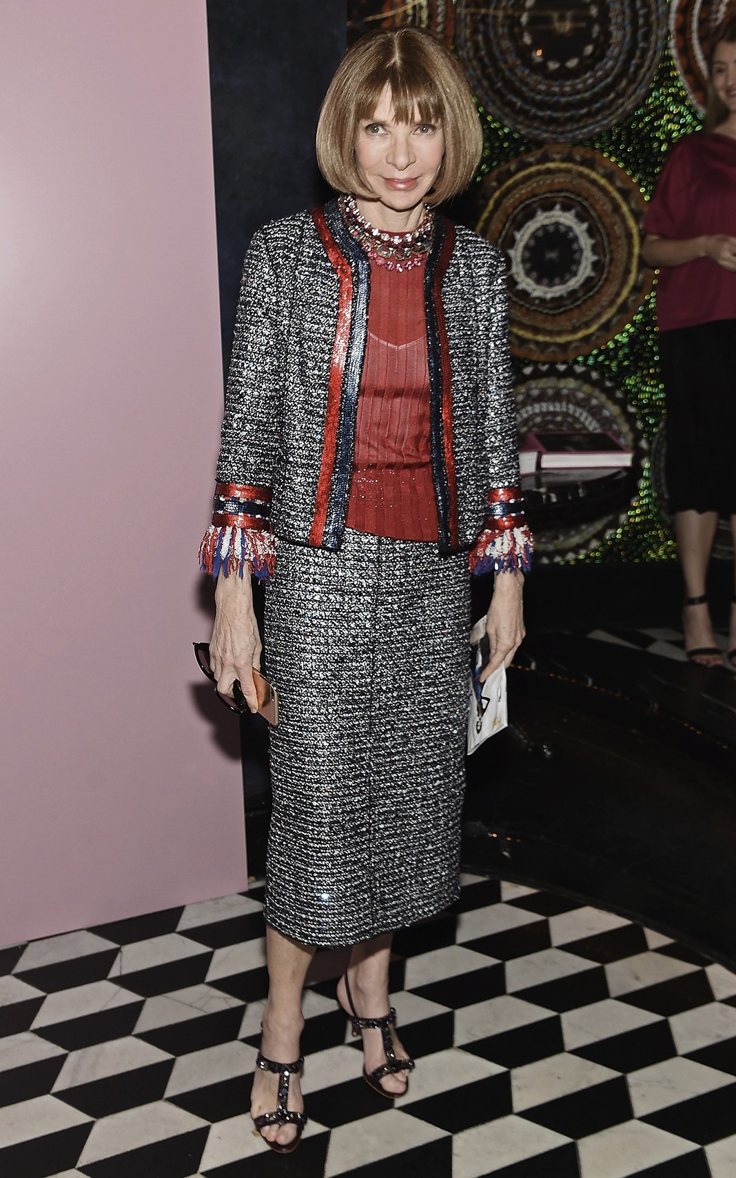Анна Винтур на праздновании Marc Jacobs & Benedikt Taschen celebrate NAOMI в Нью-Йорке, 7 апреля 2016 г. Анна Винтур на праздновании Marc Jacobs & Benedikt Taschen celebrate NAOMI в Нью-Йорке, 7 апреля 2016 г.