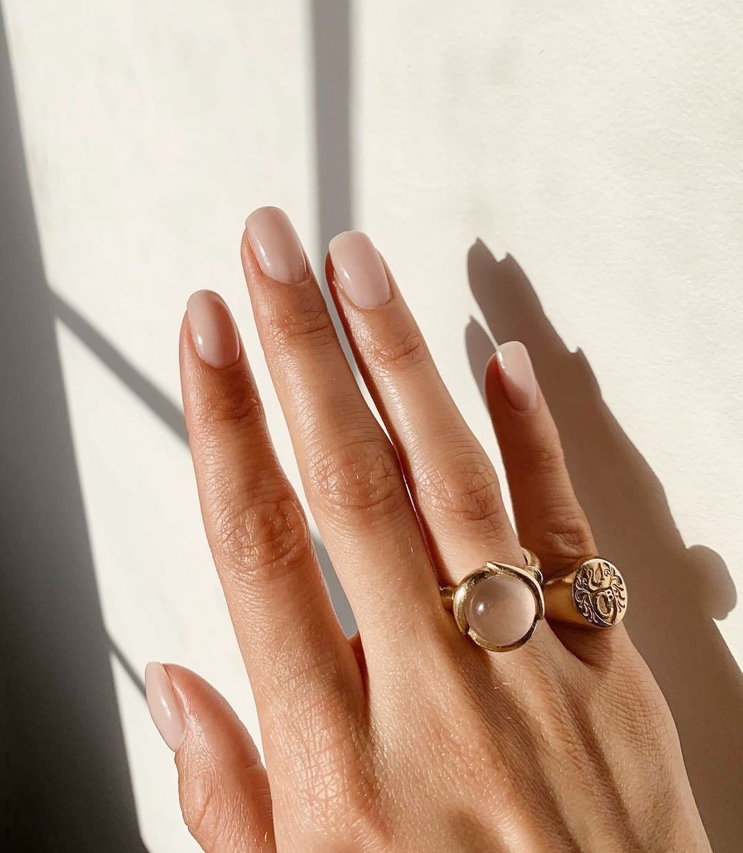 Главные изменения в тенденциях макияжа, причесок и nail-арта look 7