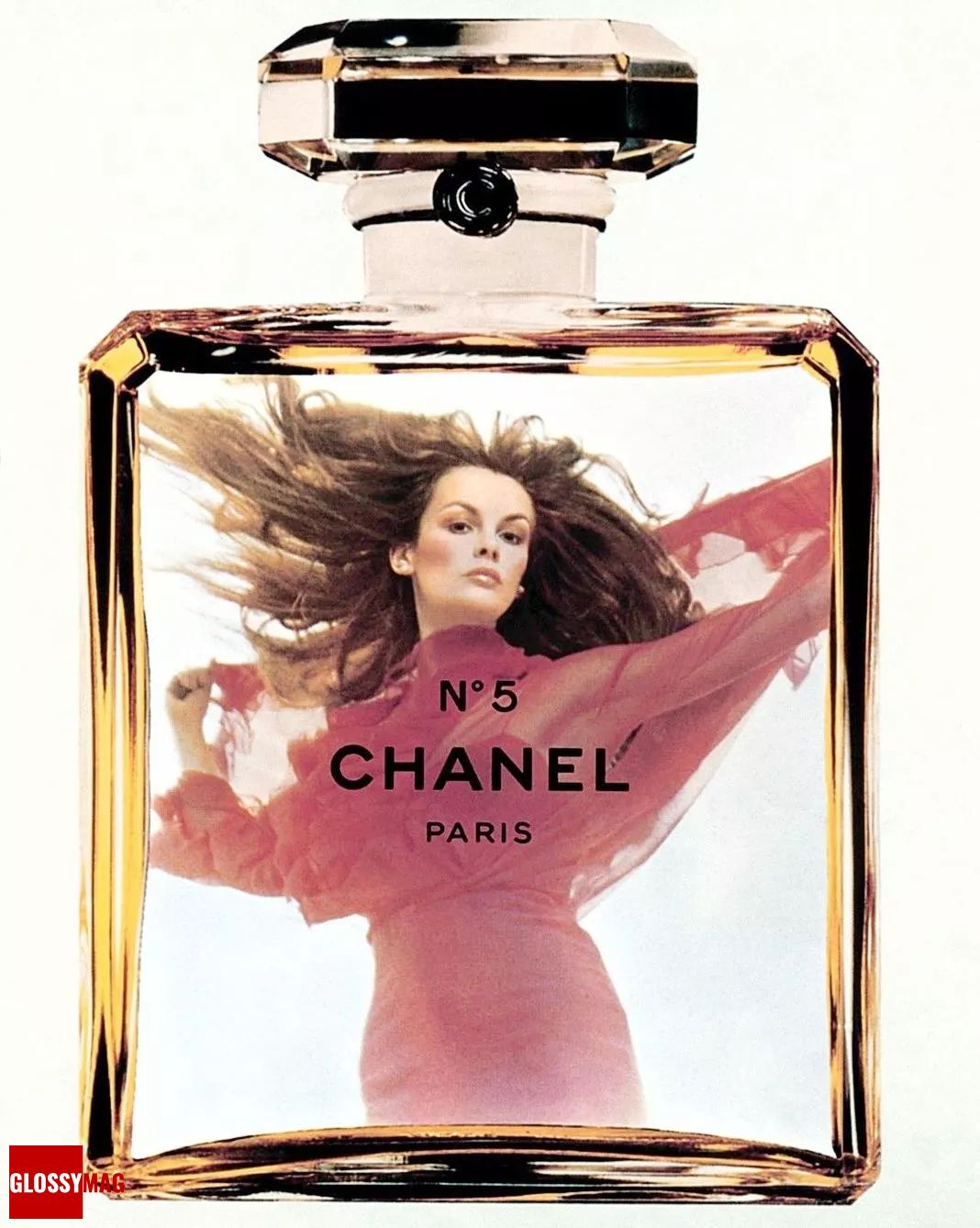 Модель Джин Шримптон в рекламной кампании Chanel N°5, 1971 г. Джин Шримптон в рекламной кампании Chanel N°5, 1971 г.