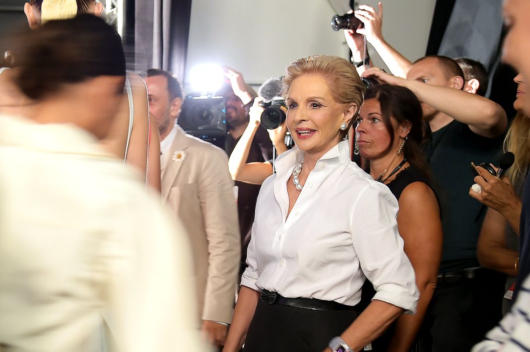 Каролина Эррера за кулисами шоу Carolina Herrera во время Недели моды в Нью-Йорке, 8 сентября 2014 г. цитаты Каролины Эрреры. Каролина Эррера за кулисами шоу Carolina Herrera