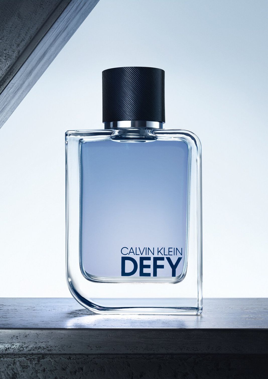 Ричард Мэдден представляет аромат Calvin Klein Defy foto 1 Ричард Мэдден представляет новый мужской аромат Calvin Klein Defy foto 1