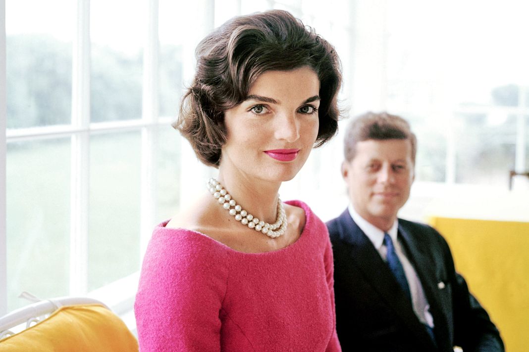 Жаклин Кеннеди (Jacqueline Kennedy) Жаклин Кеннеди (Jacqueline Kennedy)