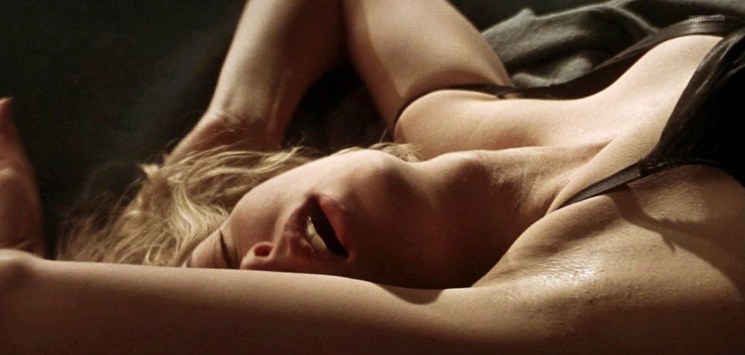 Карли Норрис, фильм «Щепка», 1993 Карли Норрис, «Щепка», 1993