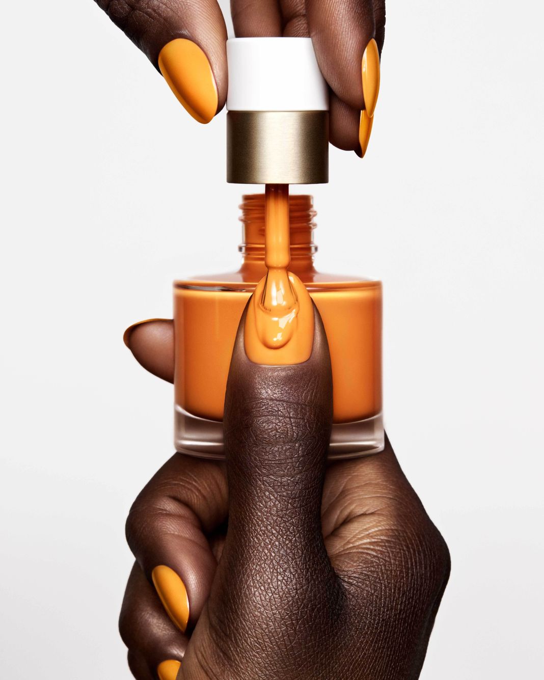 Hermès анонсировал коллекцию лаков для ногтей, фото 5 Дом Hermès анонсировал коллекцию лаков для ногтей, фото 5