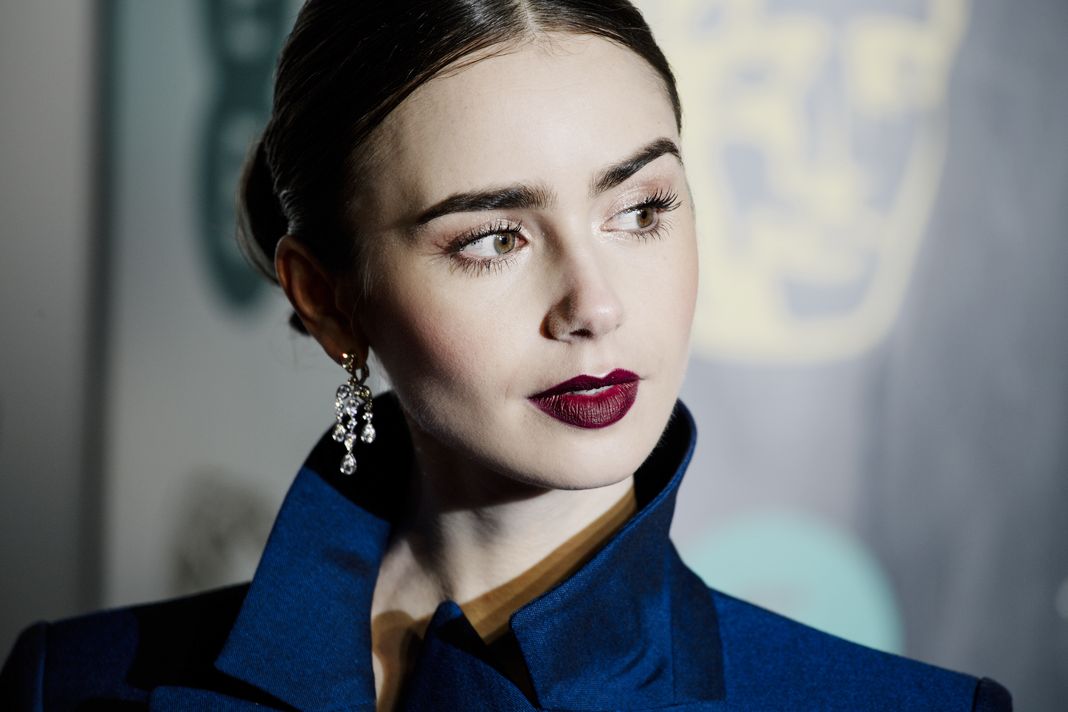 Лили Коллинз на вручения награды EE British Academy Film Awards в Лондоне, 10 февраля 2019 г. Лили Коллинз на вручения награды EE British Academy Film Awards