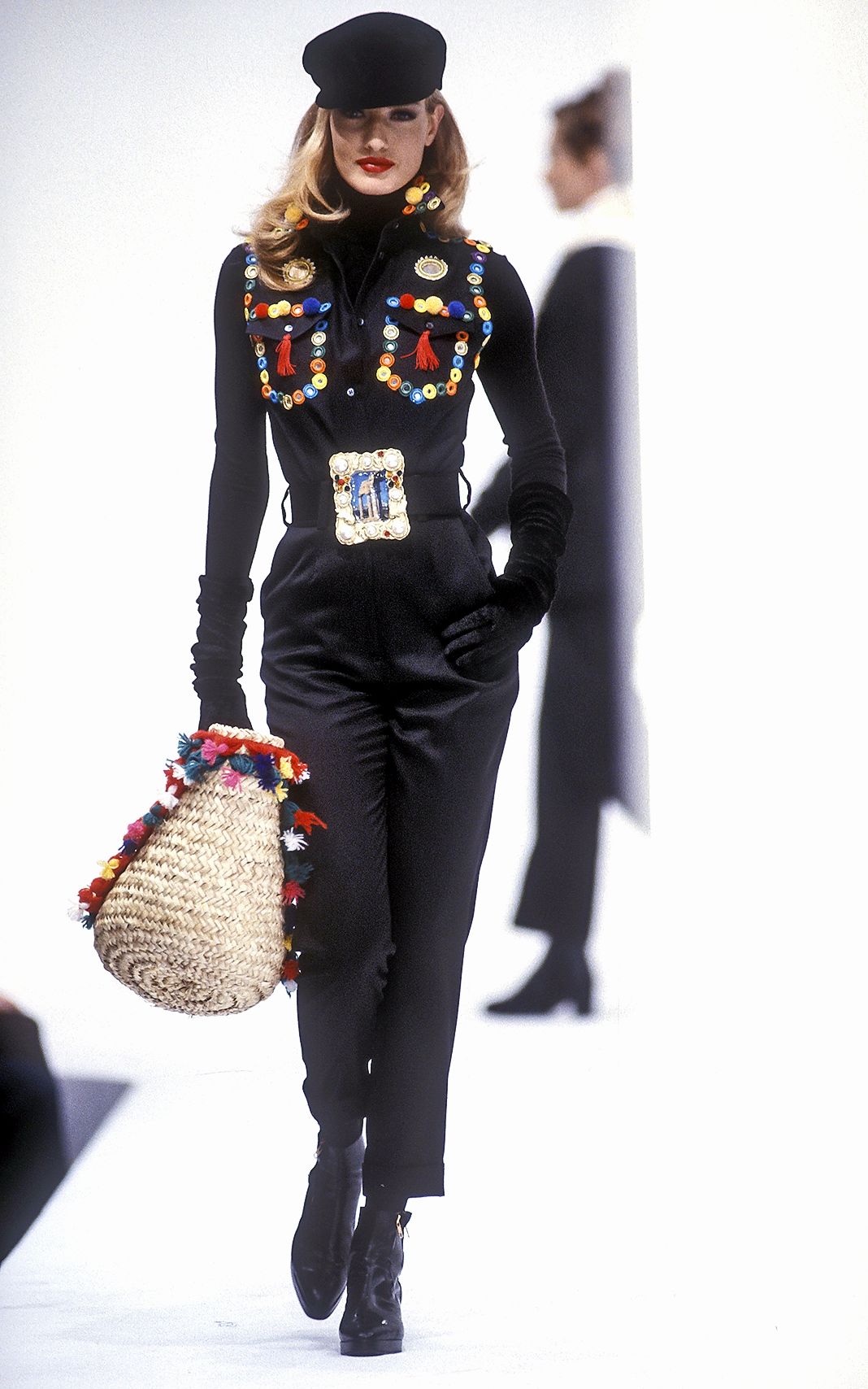 На шоу Dolce & Gabbana RTW FW 1992
