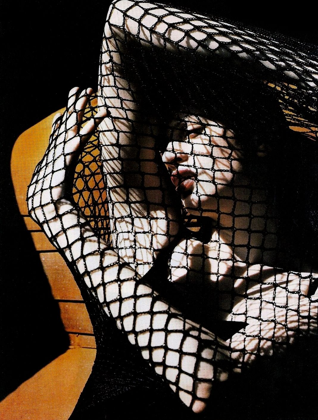 Кристен МакМенами от Хавьера Валлхонрата для Vogue Italia, апрель 1990 года. Кристен МакМенами от Хавьера Валлхонрата для Vogue Italia.