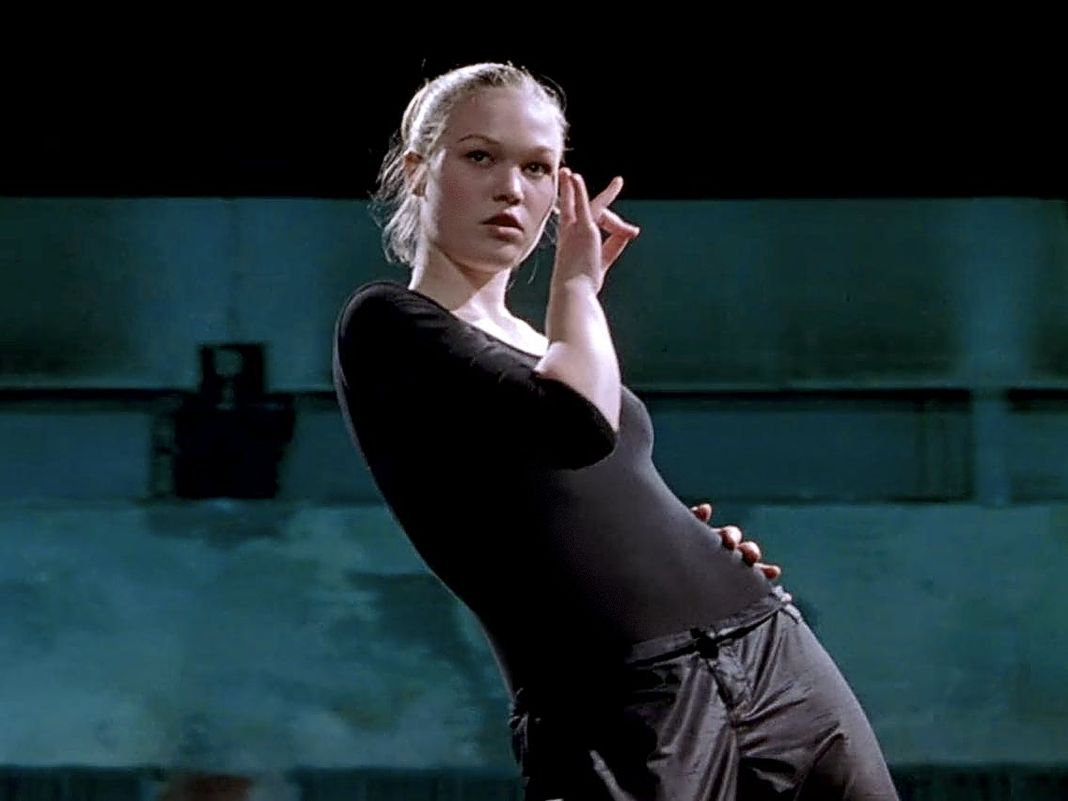 фильм «За мной последний танец», 2001, фото 1 «За мной последний танец», 2001, фото 1