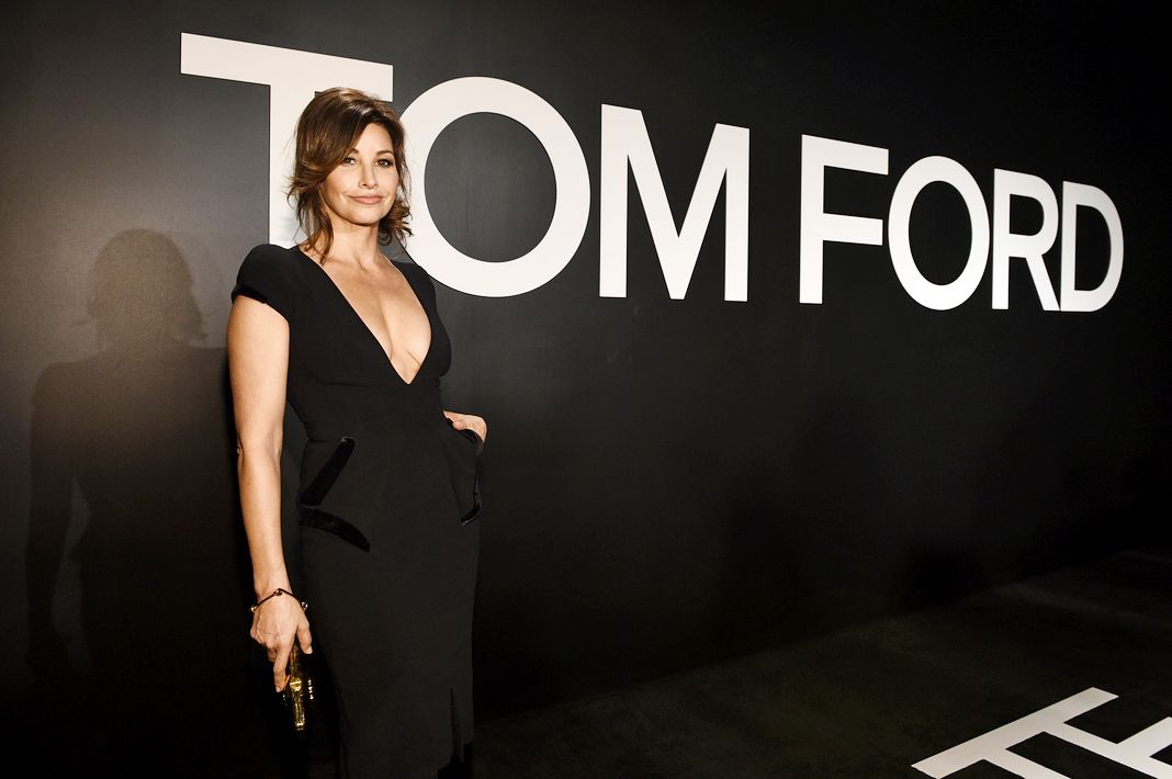 Джина Гершон в платье Tom Ford на шоу Tom Ford Womenswear Осень/Зима 2015 в Лос-Анджелесе, 20 февраля 2015 г. Джина Гершон в платье Tom Ford на шоу Tom Ford Womenswear Осень/Зима 2015