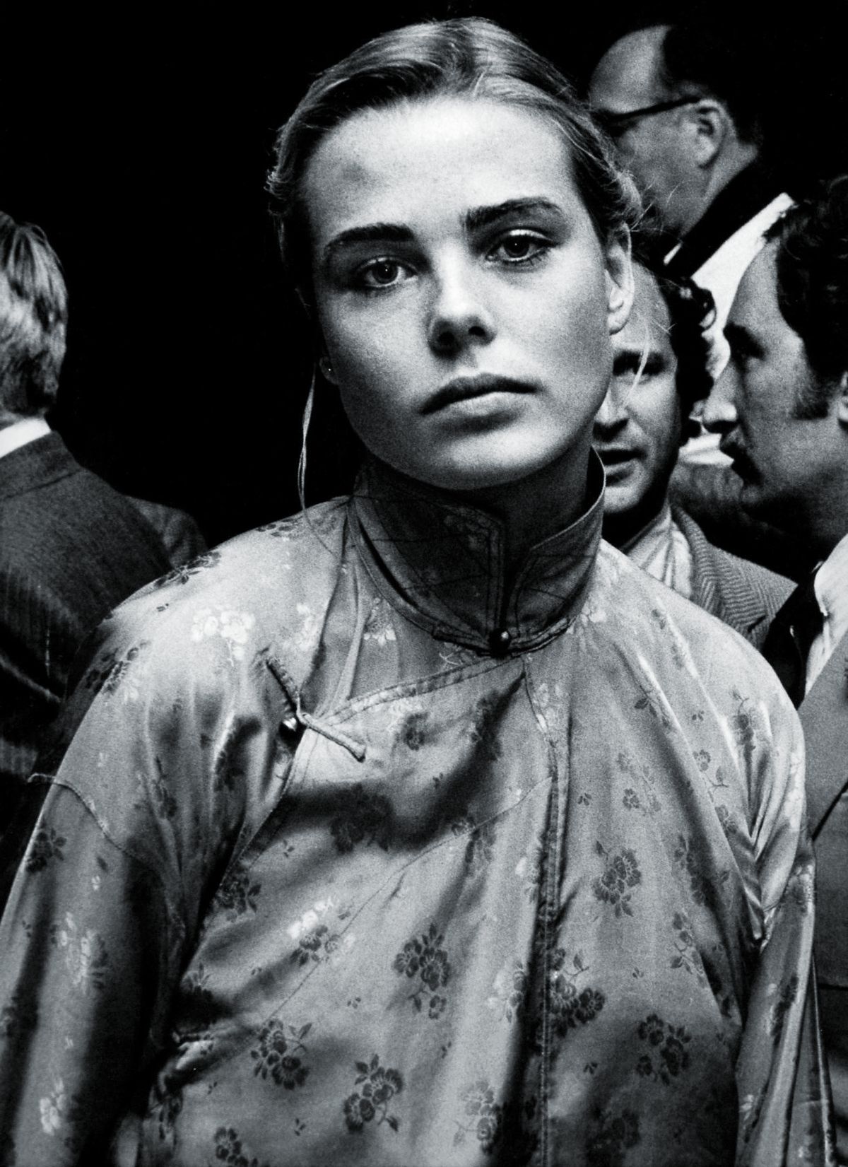 модель Марго Луиза Хемингуэй (Margot Louise Hemingway), род. 1954-1996 Марго Луиза Хемингуэй (Margot Louise Hemingway), род. 1954-1996