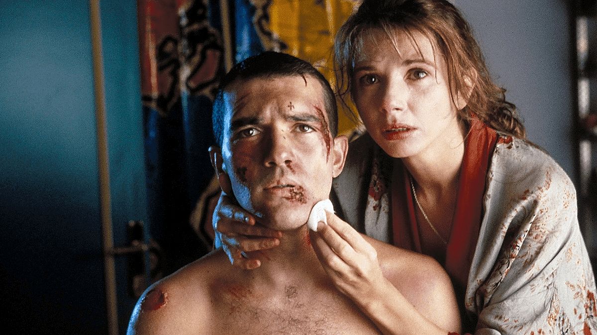 «Свяжи меня!», 1990 фильм «Свяжи меня!», 1990