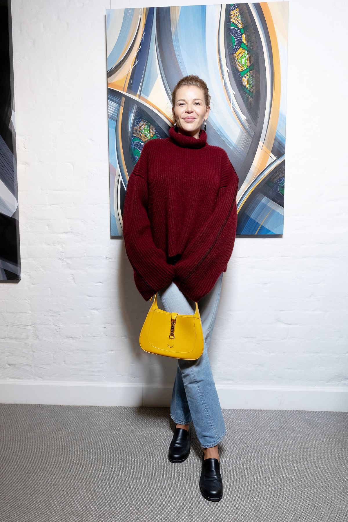Елизавета Некрасова на выставке Ромена Фроке «Линии и связи» в галерее Askeri Gallery, 5 октября 2021 г. Елизавета Некрасова на выставке Ромена Фроке «Линии и связи»