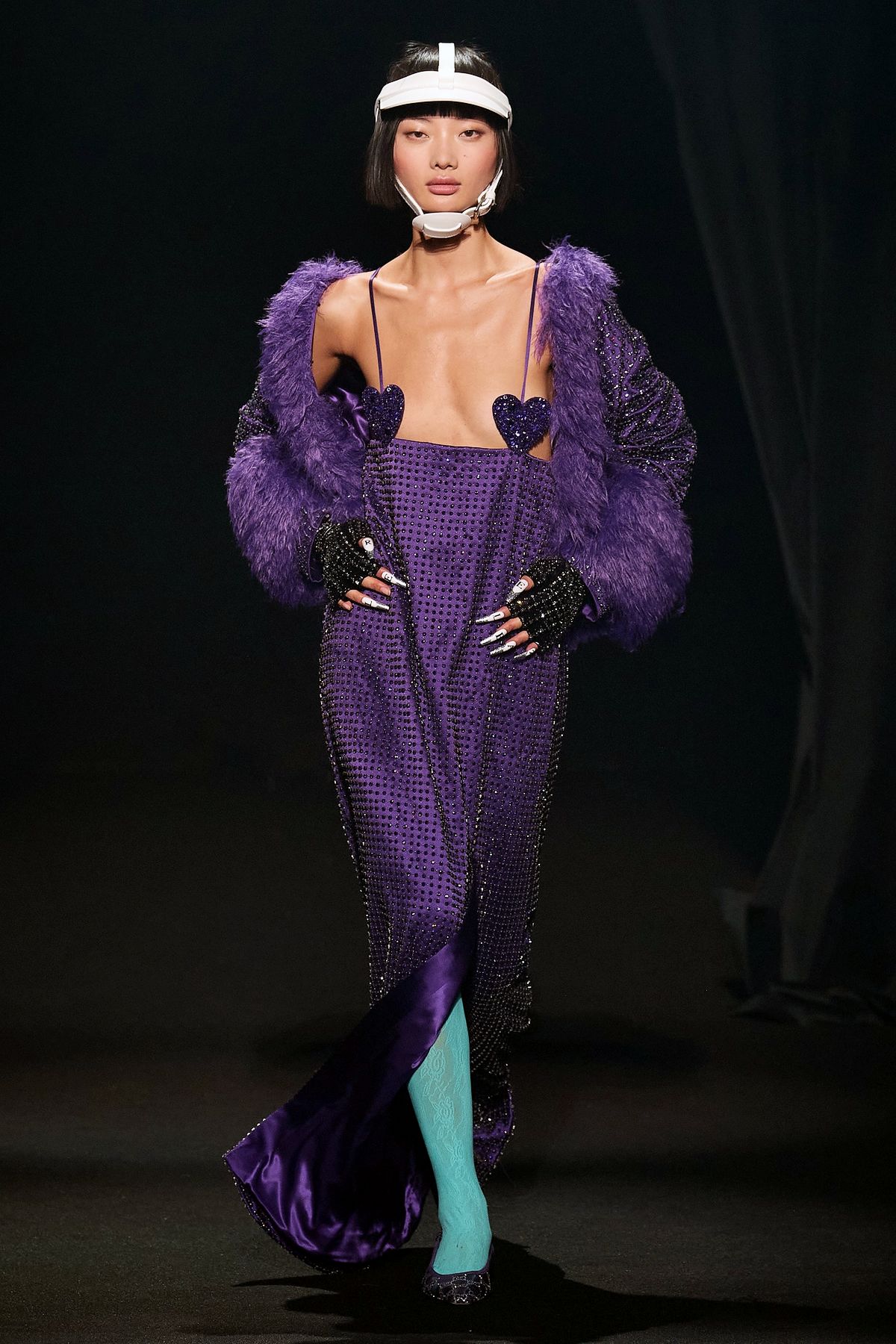 Gucci, дизайнер Алессандро Микеле на шоу «Love Brings Love» памяти Альбера Эльбаза, 5 октября 2021 г. Gucci, дизайнер Алессандро Микеле на шоу «Love Brings Love»