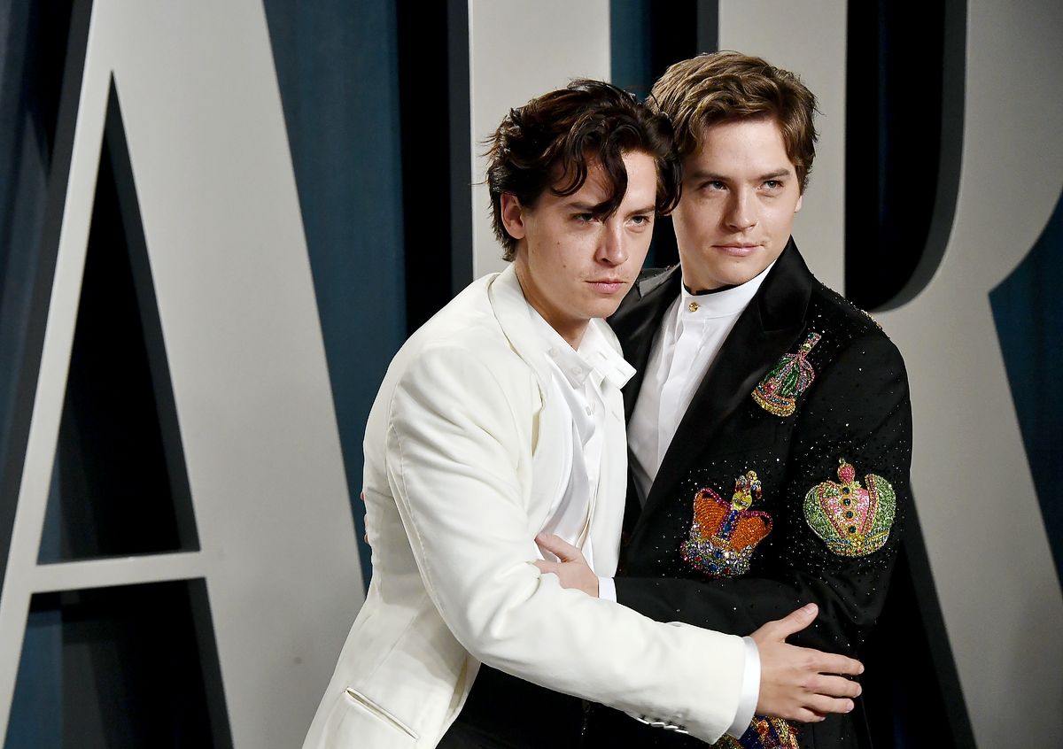 Коул и Дилан Спроус на вечеринке Vanity Fair Oscar Party 2020 в Беверли-Хиллз, 9 февраля 2020 г. Коул и Дилан Спроус на вечеринке Vanity Fair Oscar Party 2020