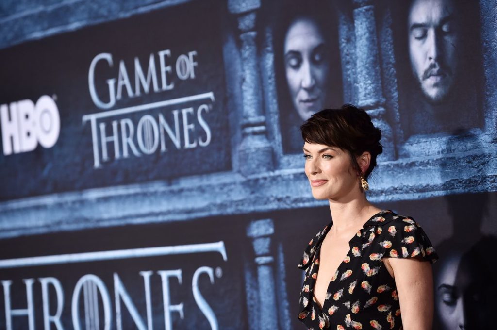 На премьере шестого сезона сериала «Игра престолов» в Голливуде, 10 апреля 2016 г. На премьере шестого сезона сериала «Игра престолов»