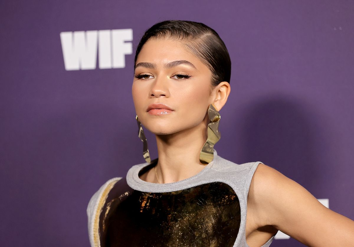 Зендая на ежегодной церемонии награждения Women in Film's Annual Award Ceremony в Лос-Анджелесе, 6 октября 2021 г., фото 2 Зендая на ежегодной церемонии награждения Women in Film's Annual Award Ceremony, фото 2