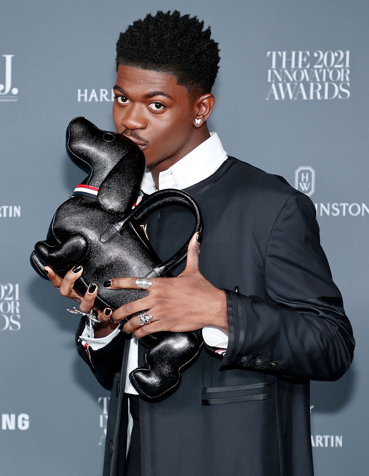 Лил Нас Икс (Lil Nas X) на церемонии вручения премии журнала WSJ Innovator Awards 2021 в Нью-Йорке, 1 ноября 2021 г., фото 1