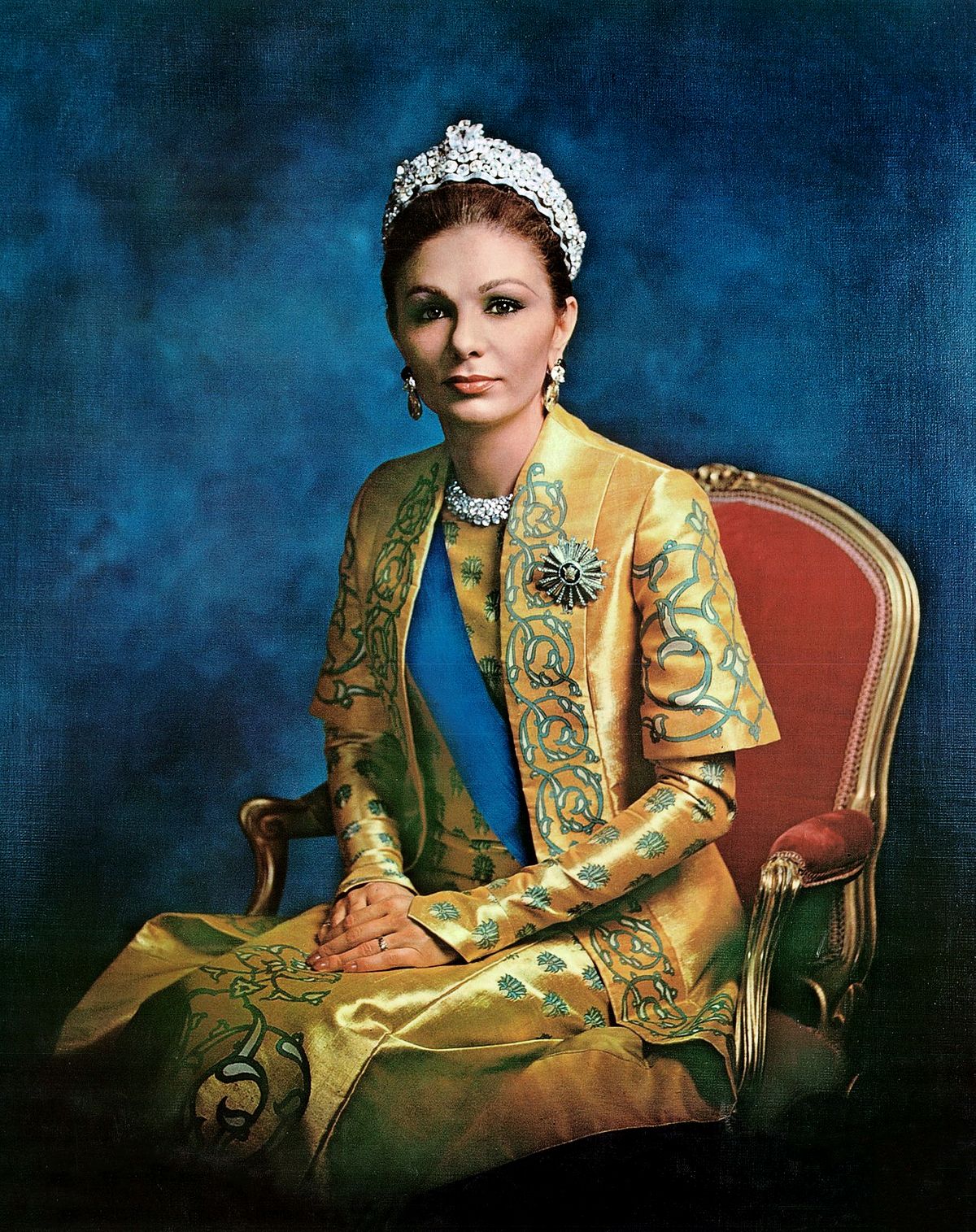 Портрет императрицы Ирана Фарах Пехлеви, 1973 г. Портрет императрицы Ирана Фарах Пехлеви