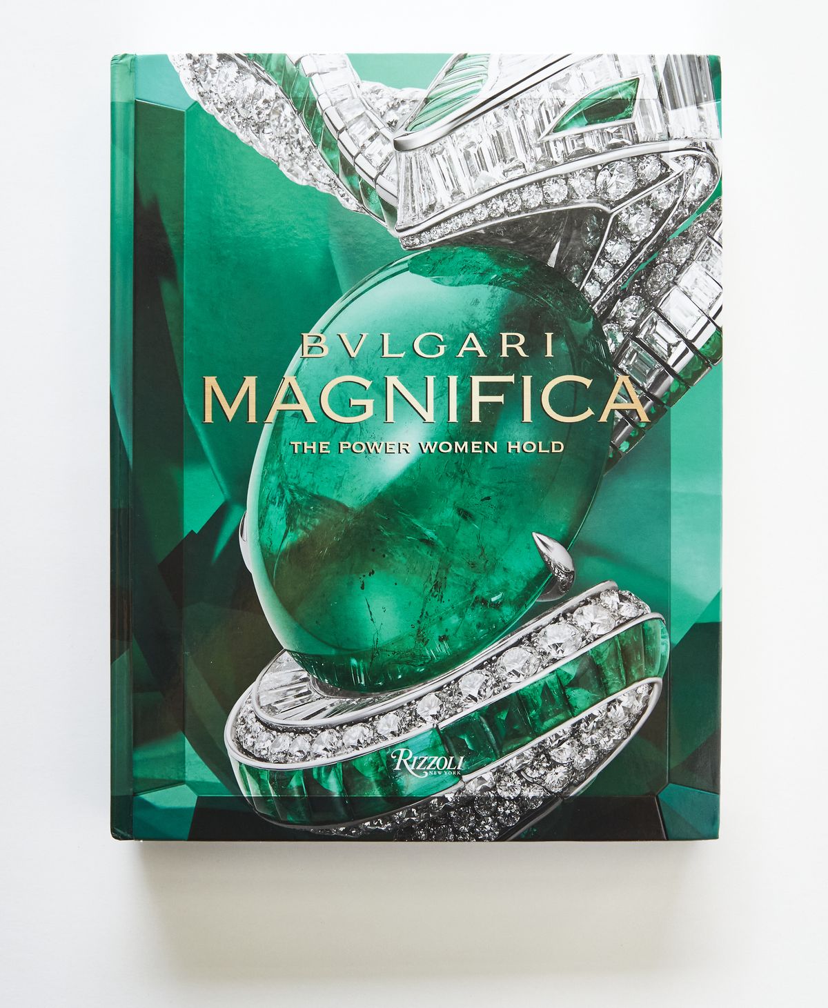 В издательстве Rizzoli вышла книга «Bvlgari Magnifica: власть в руках женщин», фото 1 Rizzoli «Bvlgari Magnifica: власть в руках женщин», фото 1