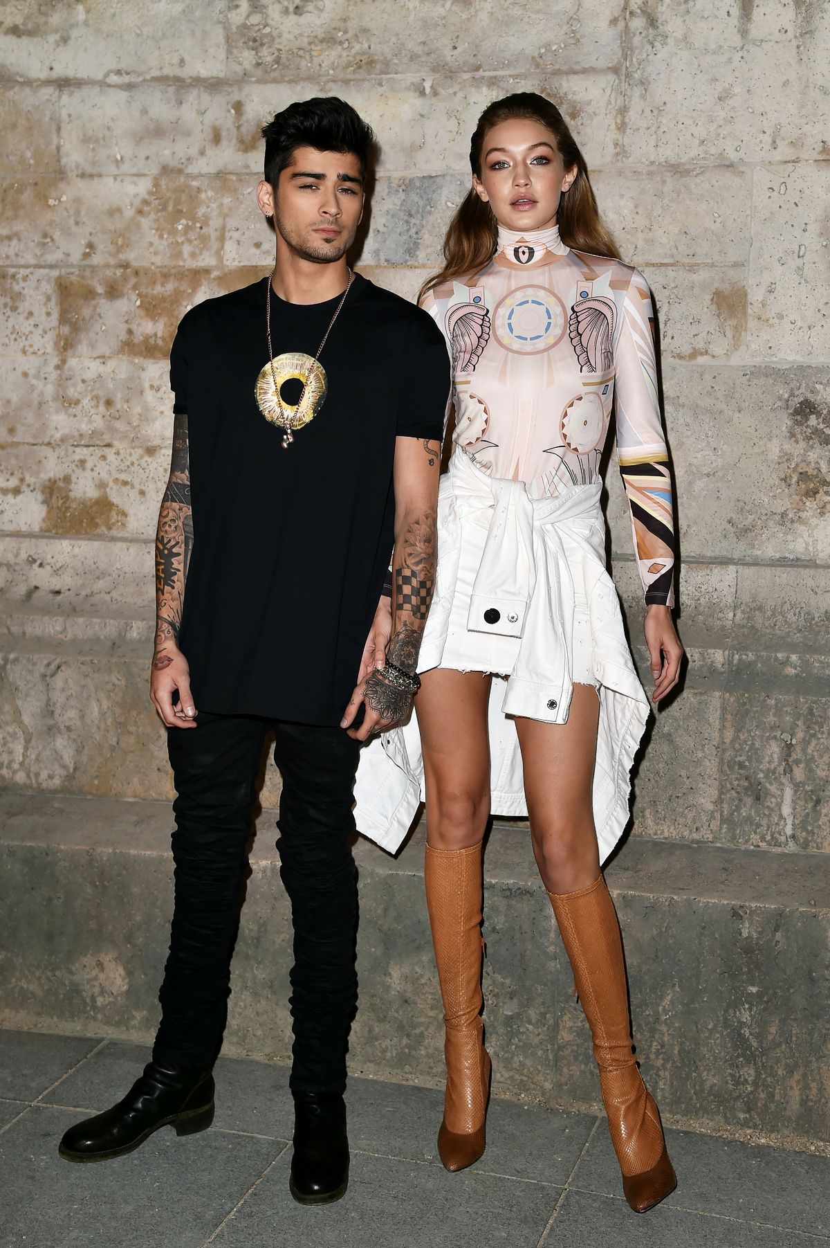 Зейн Малик и Джиджи Хадид на шоу Givenchy в рамках Недели моды в Париже