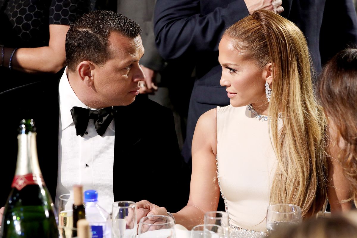 Алекс Родригес и Дженнифер Лопес на 25-й ежегодной премии Critics' Choice Awards в Санта-Монике, 12 января 2020 г. Алекс Родригес и Дженнифер Лопес на 25-й ежегодной премии Critics' Choice Awards