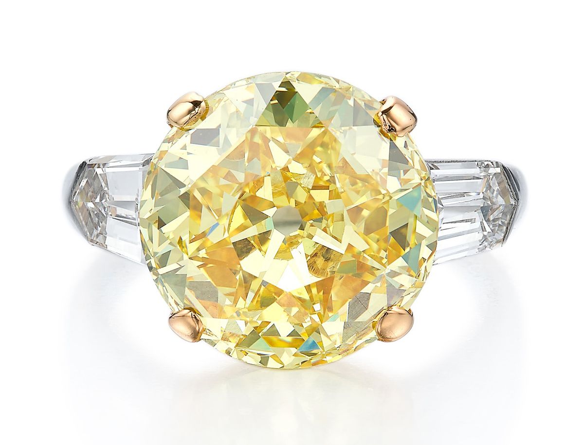 Van Cleef & Arpels, кольцо с ярко-желтым бриллиантом, фото 1 Кольцо с ярко-желтым бриллиантом Van Cleef & Arpels, фото 1