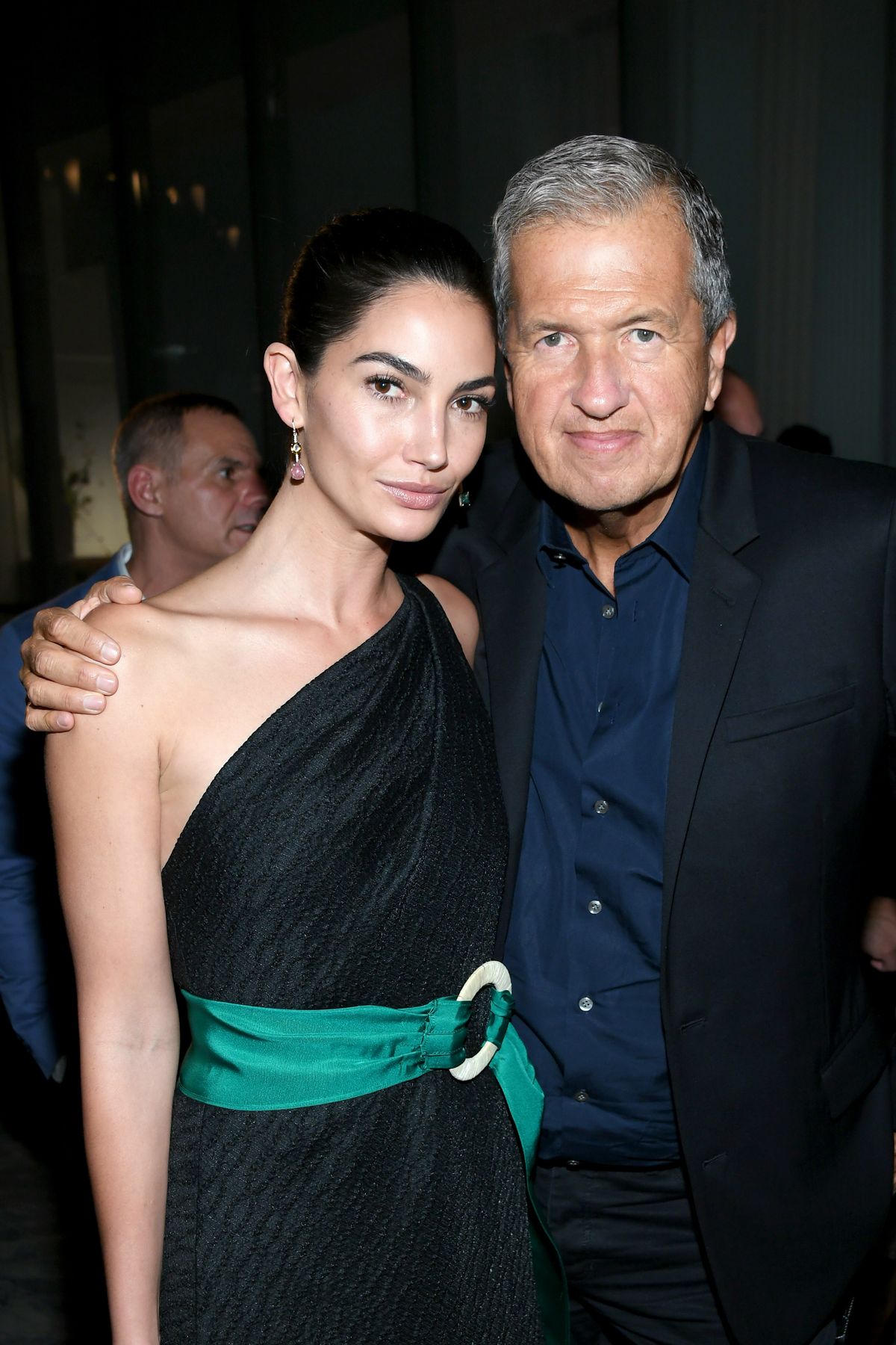Лили Олдридж и Марио Тестино на показе мод Oscar De La Renta во время Недели моды в Нью-Йорке, 11 сентября 2017 г. Лили Олдридж и Марио Тестино на шоу Oscar De La Renta