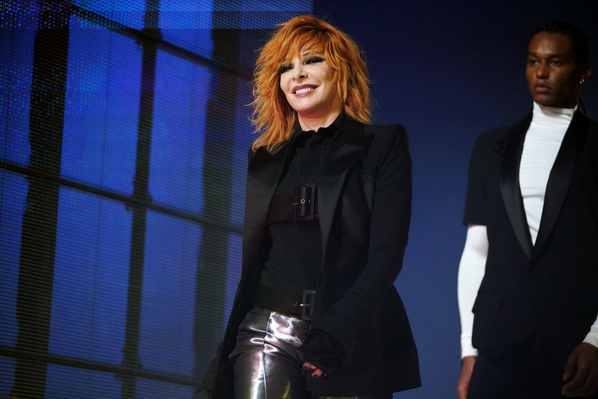 Милен Фармер на шоу Jean-Paul Gaultier 50th Birthday в Париже, 22 января 2020 г. Милен Фармер на шоу в честь пятидесятилетия карьеры Жан-Поля Готье