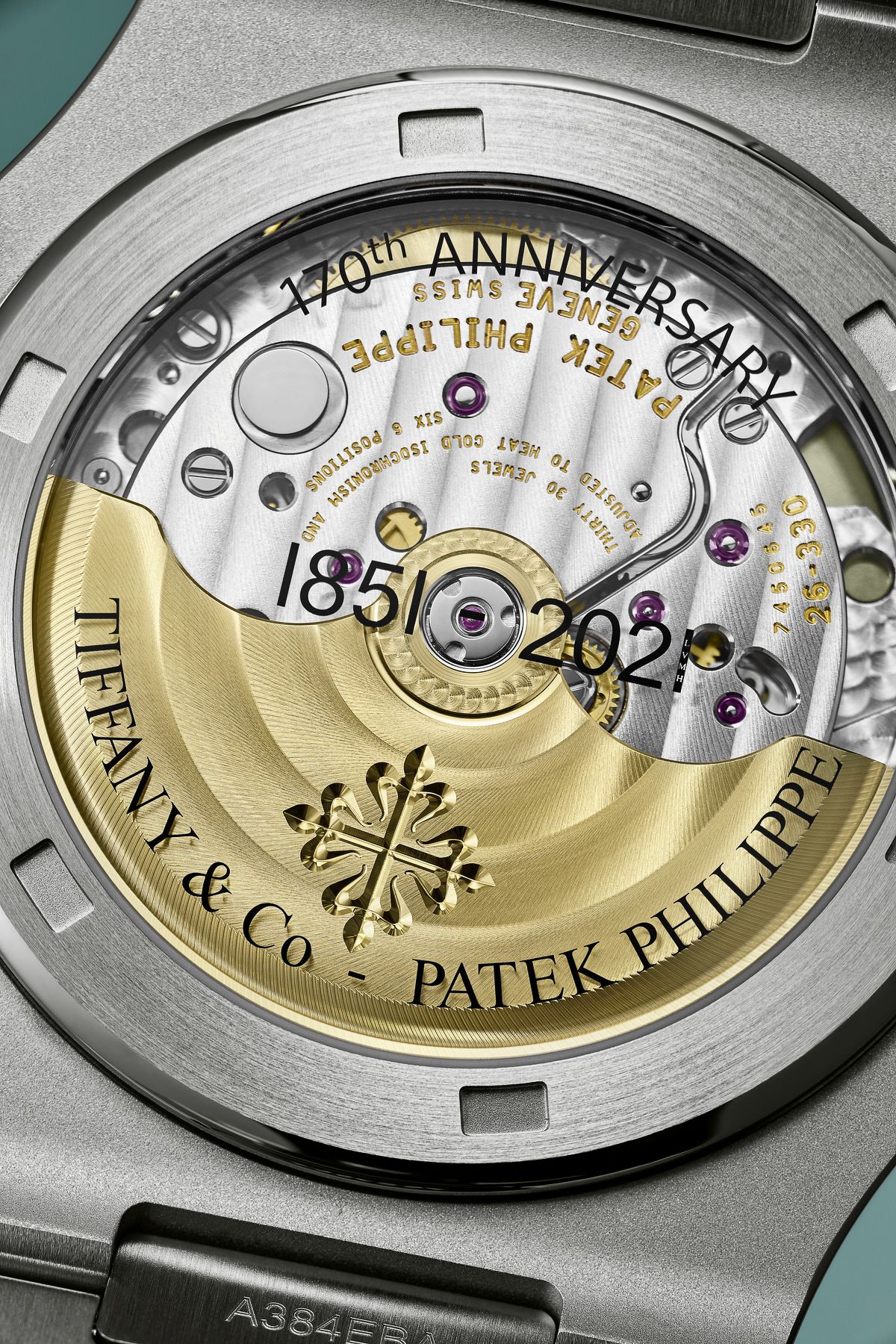 часы Patek Philippe Nautilus с циферблатом «Tiffany Blue», фото 6 Patek Philippe Nautilus с циферблатом «Tiffany Blue», фото 6