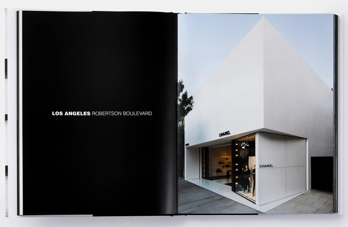 Книга The Architecture of Chanel. Издательство Phaidon, фото 2 The Architecture of Chanel. Издательство Phaidon, фото 2