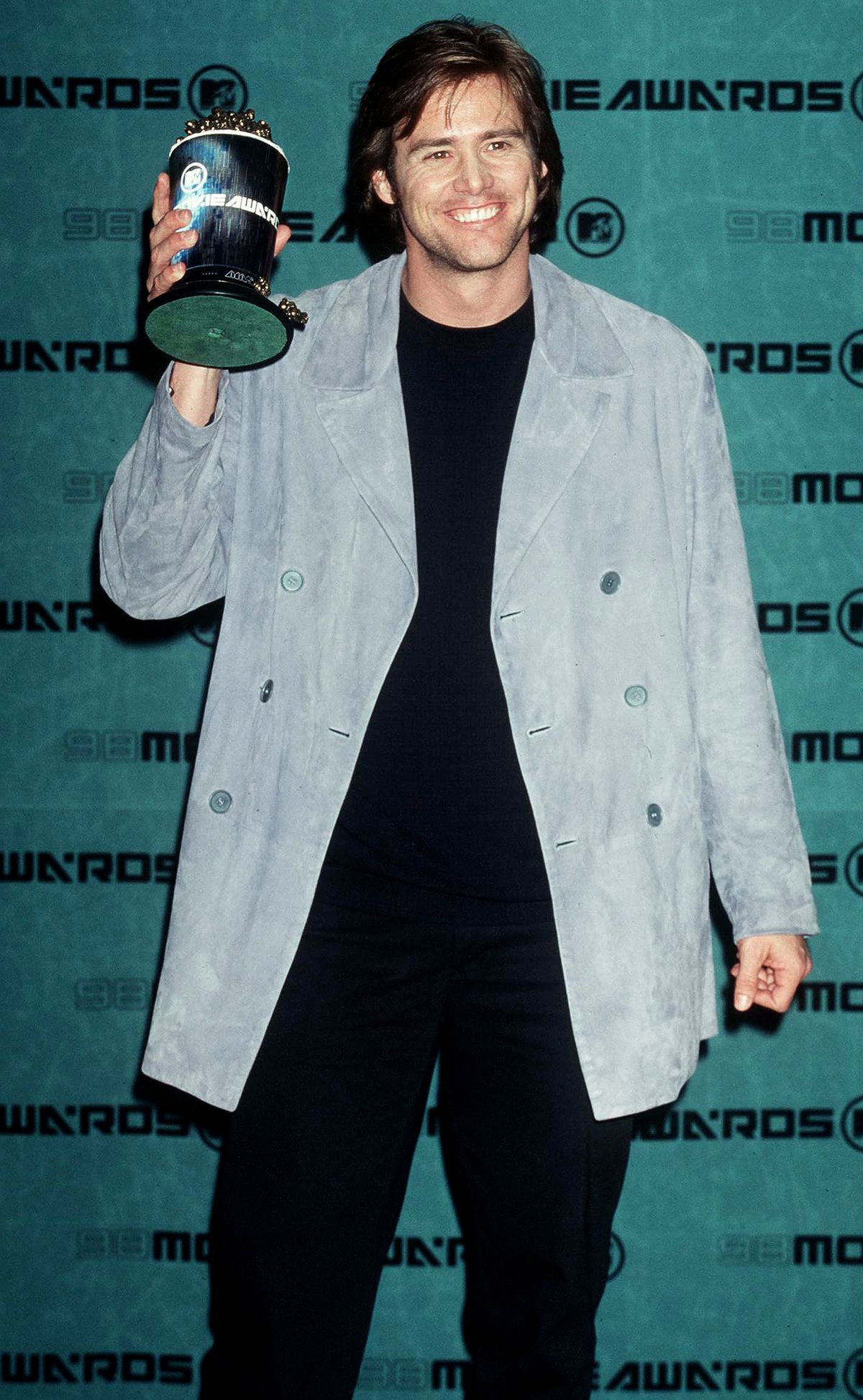 Джим Керри на церемонии вручения наград MTV Movie Awards в Санта-Монике, 30 мая 1998 г. Джим Керри на церемонии вручения премии MTV Movie Awards