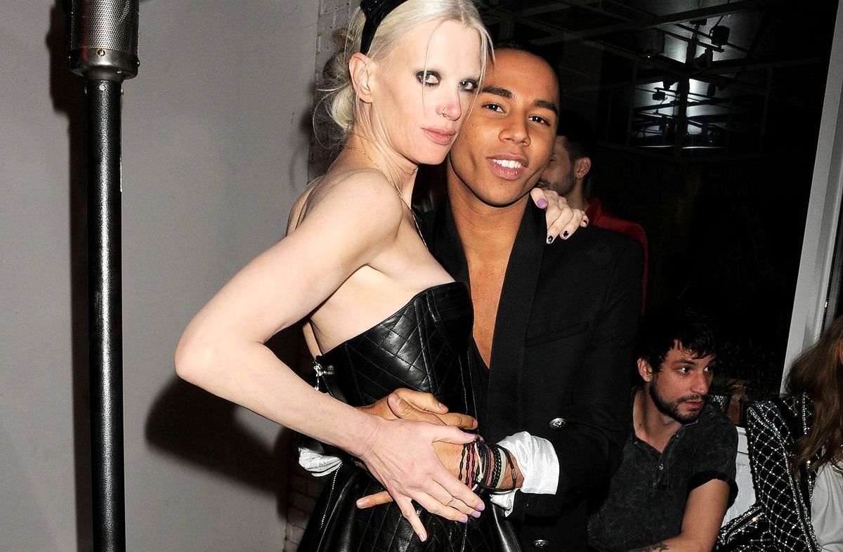 Кристен Макменами и Оливье Рустен на рождественской вечеринке Balmain Katie Grand & Olivier Rousteing LOVE