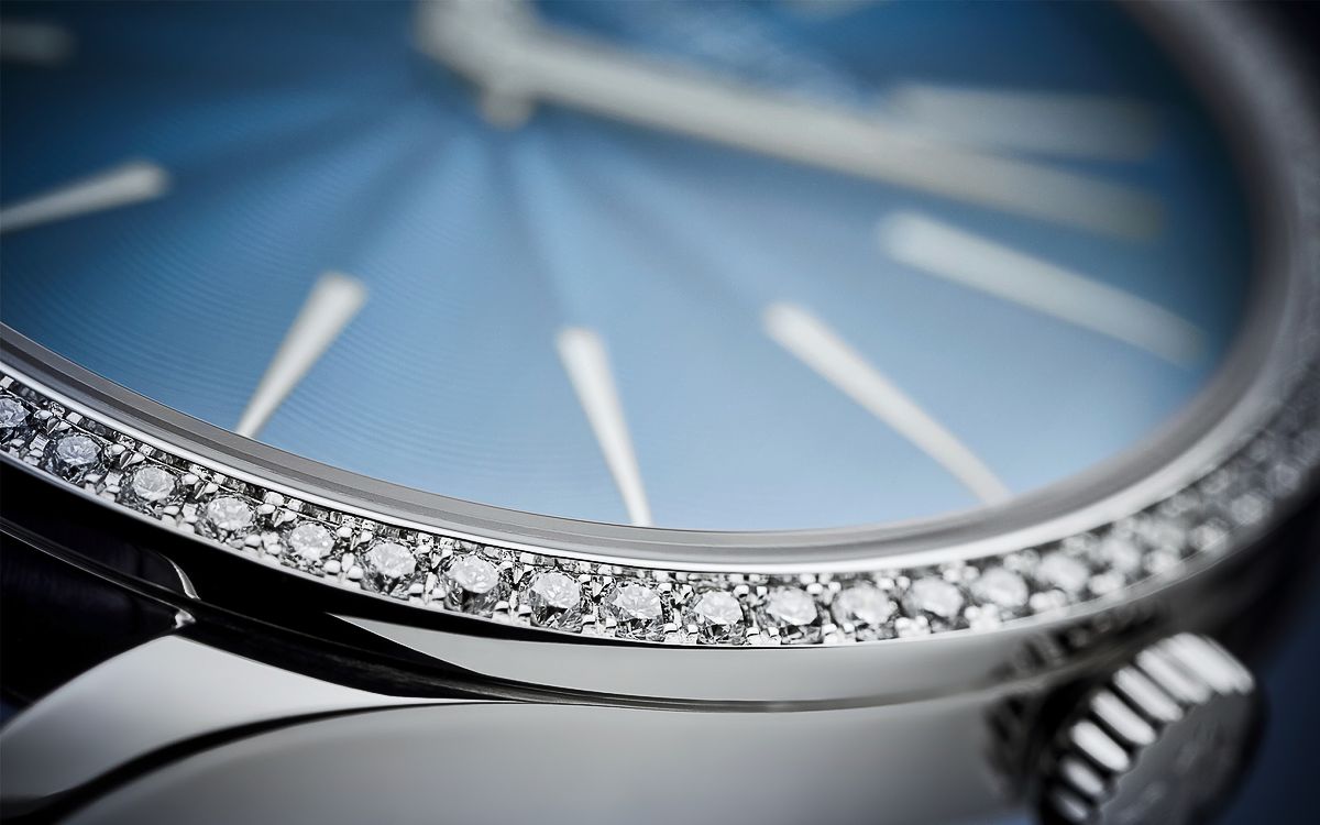 Новые женские часы Patek Philippe Calatrava, фото 3 Безупречность с новыми женскими часами Patek Philippe Calatrava, фото 1